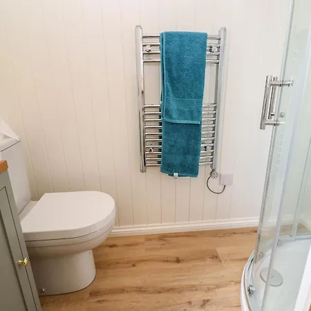 Lower Trewern Shepherds Hut Holiday home Penzance